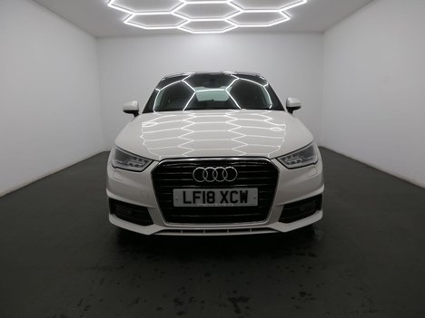 Audi A1 1.4 TFSI S line S Tronic Euro 6 (s/s) 3dr (Nav)
