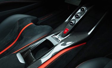 Ferrari 812 Superfast 16