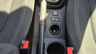 Renault Captur 1.5 dCi ENERGY Iconic SUV 5dr Diesel EDC Euro 6 (s/s) (90 ps) 15
