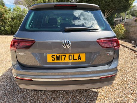 Volkswagen Tiguan 2.0 TDI SEL DSG 4Motion Euro 6 (s/s) 5dr 11