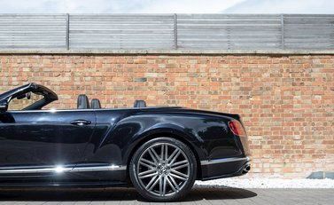 Bentley Continental GT Speed Convertible 28