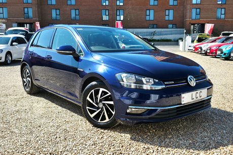 Volkswagen Golf MATCH TSI EVO…4 SERVICES .. 1 PREVIOUS KEEPER.. STUNNING EXAMPLE