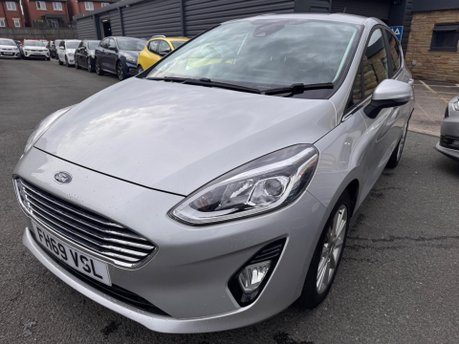Ford Fiesta TITANIUM 4