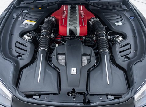 Ferrari GTC4 Lusso V12 52