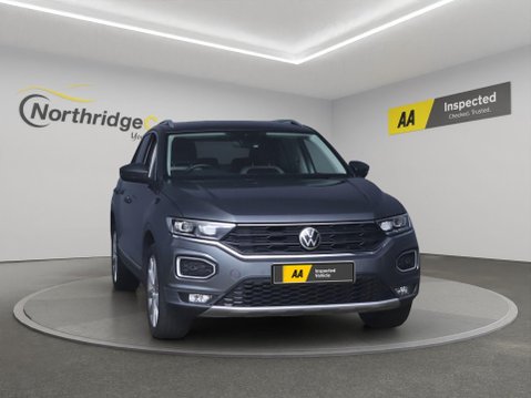 Volkswagen T-Roc 1.5 TSI EVO SEL Euro 6 (s/s) 5dr 3
