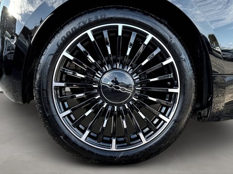 Fiat 500 87kW La Prima by Bocelli 42kWh 2dr Auto 12