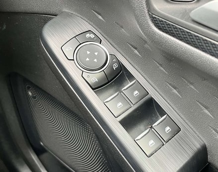 Ford Kuga 2.5 Kuga ST-Line X Phev CVT 5dr 70