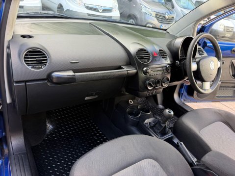 Volkswagen Beetle 1.6 Luna Hatchback 3dr Petrol Manual Euro 4 (102 ps) 18