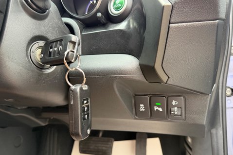 Honda Civic I-VTEC SE PLUS NAVI AUTOMATIC - ONE LADY OWNER - REVERSE CAMERA 43