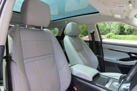 Land Rover Range Rover Evoque 2.0 D150 SE Auto 4WD Euro 6 (s/s) 5dr 8