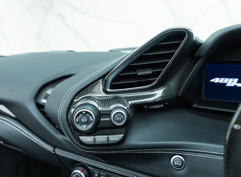 Ferrari 488 Spider 21