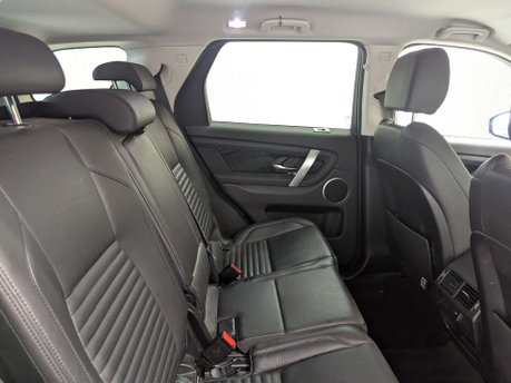 Land Rover Discovery Sport 2.0 Discovery Sport SE D Auto 4WD 5dr 46