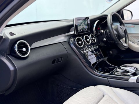 Mercedes-Benz C Class 1.6 C200 D Sport Auto 4dr 67