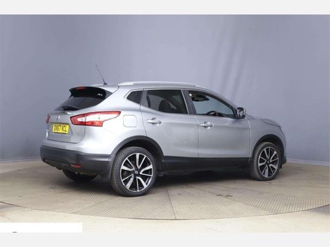 Nissan Qashqai 1.6 dCi Tekna Euro 6 (s/s) 5dr 19