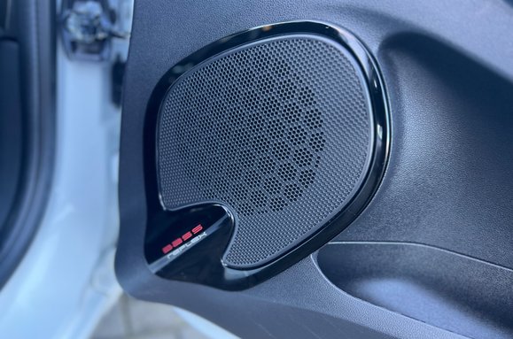 Renault Clio ICONIC 0.9 TCE 5 DOOR 27