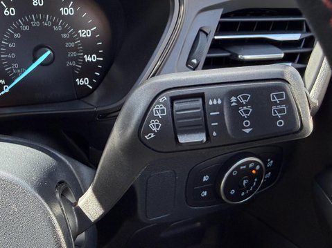 Ford Focus 1.5 EcoBlue ST-Line X Estate 5dr Diesel Auto Euro 6 (s/s) (120 ps) 33