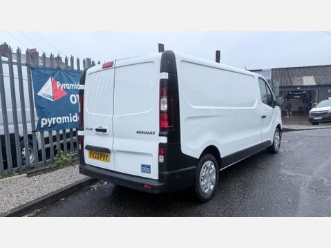 Renault Trafic 2.0 dCi Blue LL30 Business L2 H1 Euro 6 (s/s) 5dr 9