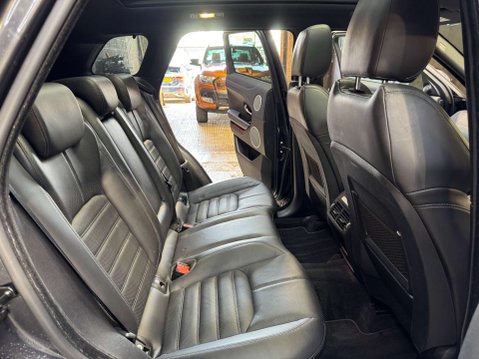 Land Rover Range Rover Evoque 2.0 Range Rover Evoque HSE Dynamic SD4 Auto 4WD 5dr 59