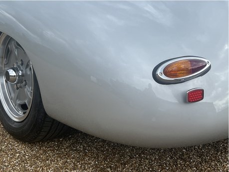 Martin and Walker Speedster 2.0L 22