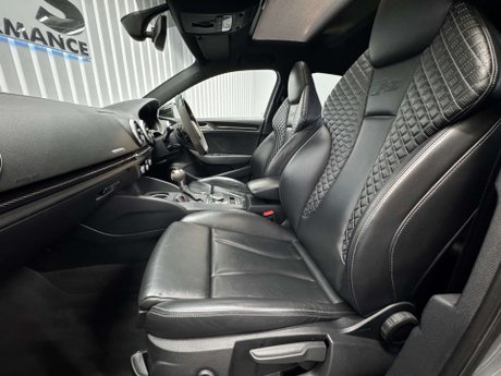 Audi RS3 2.5 TFSI GPF Audi Sport Edition Saloon 4dr Petrol S Tronic quattro Euro 6 ( 14