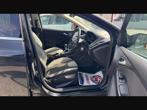 Ford Focus ZETEC TDCI 8