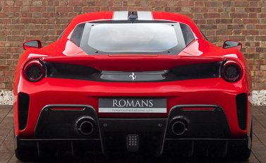 Ferrari 488 Pista 5