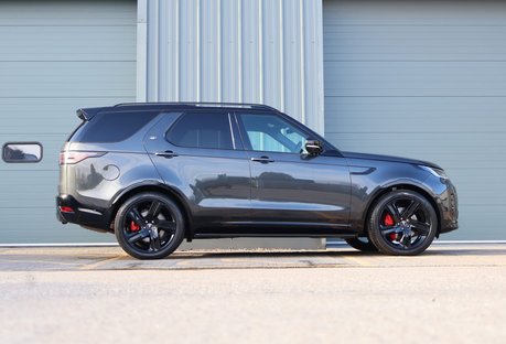 Land Rover Discovery 2026 NEW COMMERCIAL DYNAMIC HSE WITH GENUINE REAR SEAT CONVERSION 