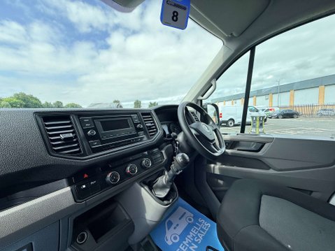 Volkswagen Crafter 2.0 Crafter CR35 Startline TDI 17