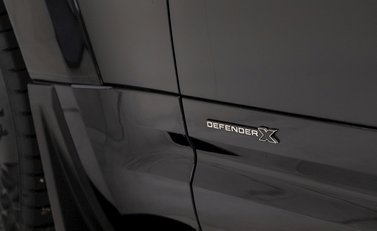 Land Rover Defender 110 X P400 23