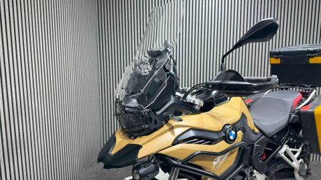 BMW F750GS 2018 ADVENTURE BIKE FULL LUGGAGE 30K NEW MOT 850CC 16