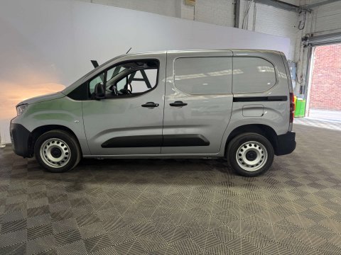 Peugeot Partner 1.5 Partner Professional Premium+ BHDi 4