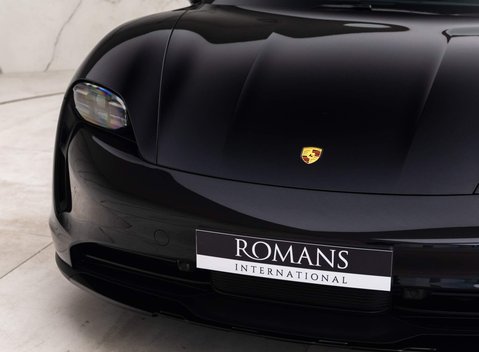 Porsche Taycan 4 CROSS TURISMO 25