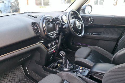 Mini Countryman COOPER D ALL4 AUTOMATIC..SAT NAV,CHILLI,EXCITMENT,CRUISE,CONNECTED. 18