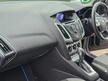 Ford Focus 1.6 Zetec S Powershift Euro 5 5dr 22