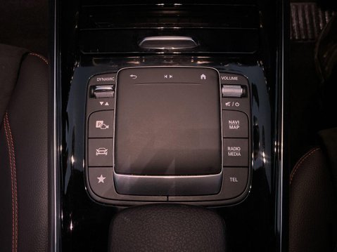 Mercedes-Benz B Class 1.3 B200 AMG Line (Executive) MPV 5dr Petrol 7G-DCT Euro 6 (s/s) (163 ps) 29