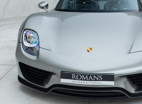 Porsche 918 Spyder 41