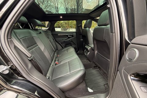 Land Rover Range Rover Evoque R-DYNAMIC HSE MHEV - 360 DEGREE CAMERAS -20 INCH ALLOYS - APPLE CARPLAY 30