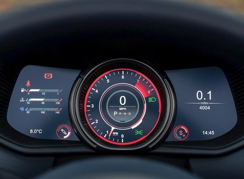 Aston Martin DB11 Volante 18