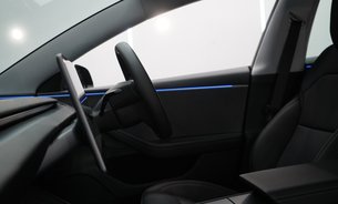 Tesla Model 3 RWD Standard Range Stalk Front Camera GROK AI Rear Screen Vented Seats VATQ 26