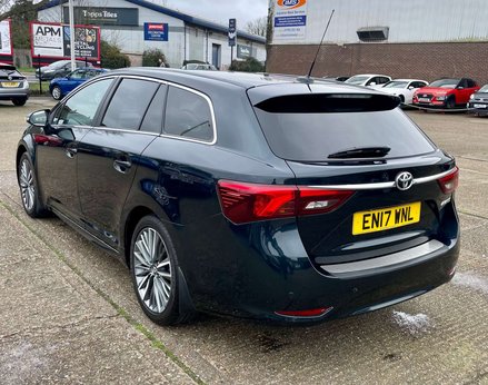 Toyota Avensis 1.8 Avensis Excel Valvematic CVT 5dr 8
