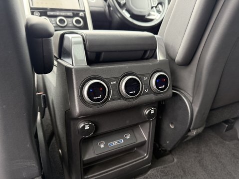 Land Rover Discovery TD6 HSE LUXURY 24