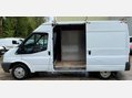 Ford Transit 2.2 TDCi 300 Duratorq FWD L2 H2 3dr 18