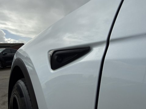 Tesla Model Y SUV 5dr Electric Auto RWD (346 ps) 46