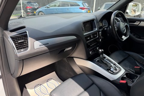 Audi SQ5 SQ5 TDI QUATTRO -£5K FACTORY EXTRAS-FULL SERVICE HISTORY-10 SERVICES-TOWBAR 23