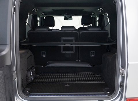 Mercedes-Benz G Series AMG Line Premium 27