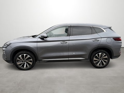 BYD Seal U 1.5 DM-i PHEV AWD Design Auto 7