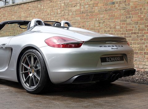 Porsche Boxster Spyder 10