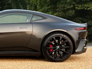 Aston Martin Vantage V8 10