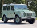 Land Rover Defender 2.2 Defender 110 Heritage TD Double Cab 4WD 3dr