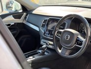 Volvo XC90 2.0 D5 Momentum SUV 5dr Diesel Geartronic 4WD Euro 6 (s/s) (225 ps) 3